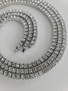 EPIC SILVER NECKLACE