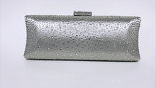 Load image into Gallery viewer, TALITH CLUTCH IN SILVER