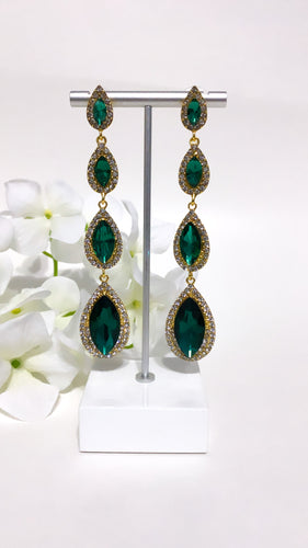 MARLO EARRING