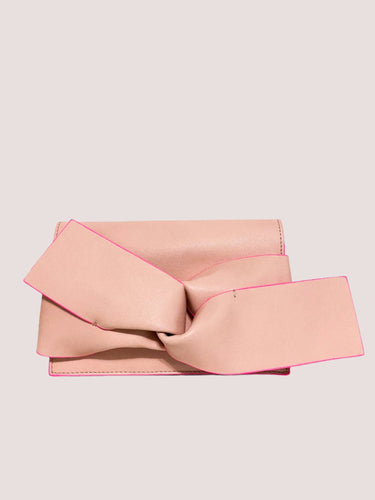 BOW CLUTCH IN BLUSH PINK