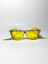 Load image into Gallery viewer, SPOTLIGHT SUNGLASSES IN YELLOW